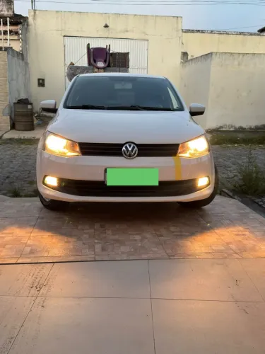 Volkswagen Gol Geração VI Trendline 1.6 8V Total Flex Mec. 4P 2016
