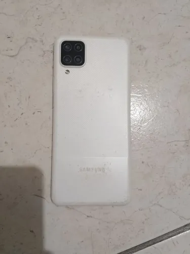Vendo celular A12 Samsung 