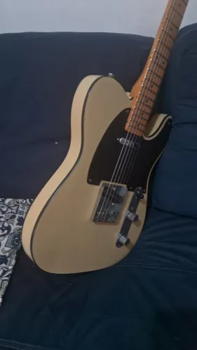 Guitarra telecaster Squier By Fender th 40 aniversary 