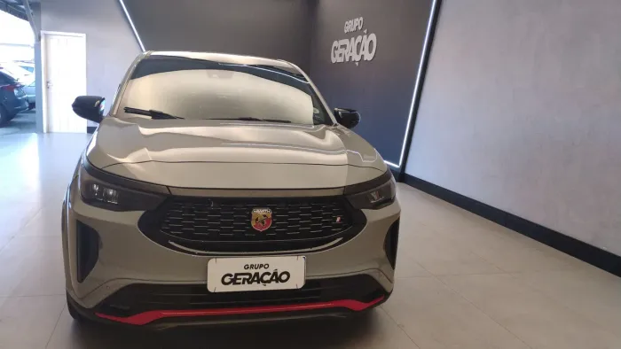 Fiat Fastback Abarth Turbo Flex 1.3 Aut. 2025
