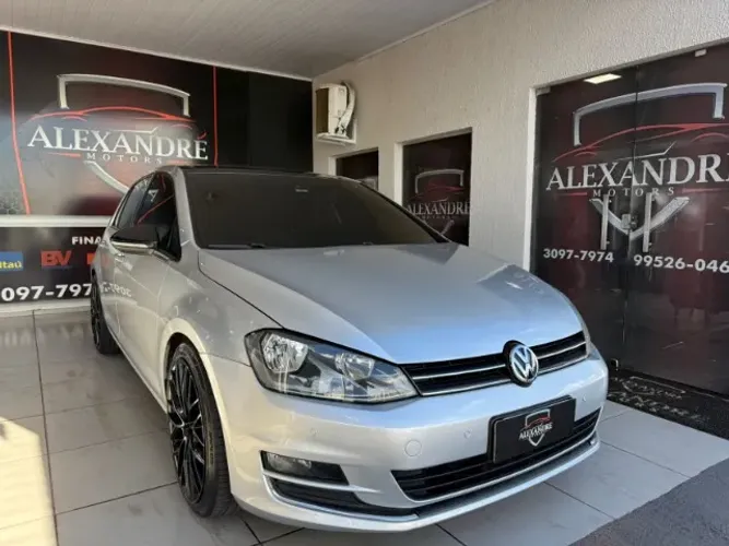 Volkswagen Golf Highline 1.4 TSI Total Flex Aut. 2016