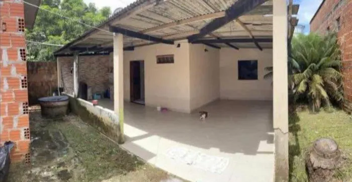 VENDO 2 CASA NO MESMO QUINTAL, BOA LOCALIZAÇÃO