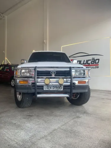 Toyota Hilux CD SR5 4X4 2.8 Diesel 1999