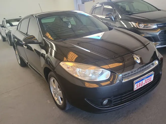 Renault Fluence Sed. Dynamique 2.0 16V Flex Mec. 2013