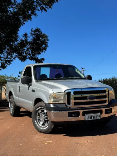 Ford F-250 XLT 4.2 TB Diesel 2003