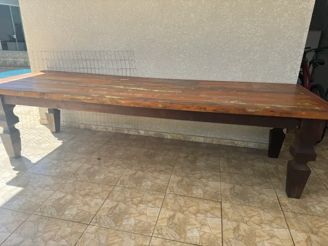 Mesa em peroba e imbuia