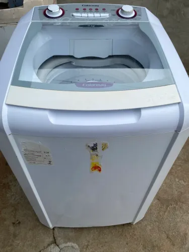 Pra hoje, FUNCIOANDO tudo máquina 11kg em bom estado