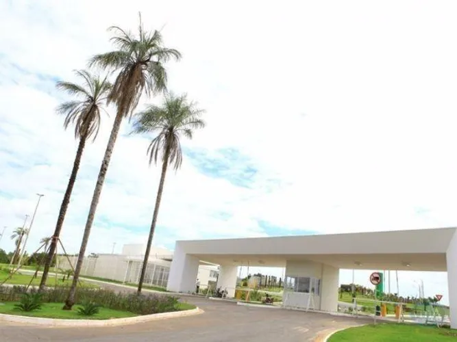 Lote condominio florais do valle