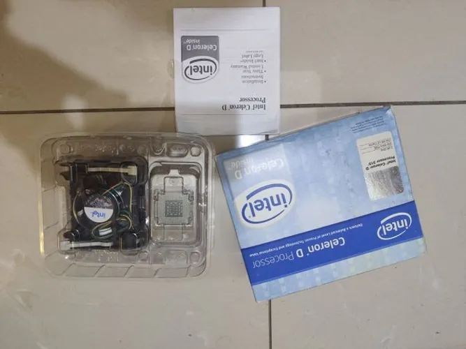 Processador Celeron D 315 * 2.26 GHz * Na Caixa 
