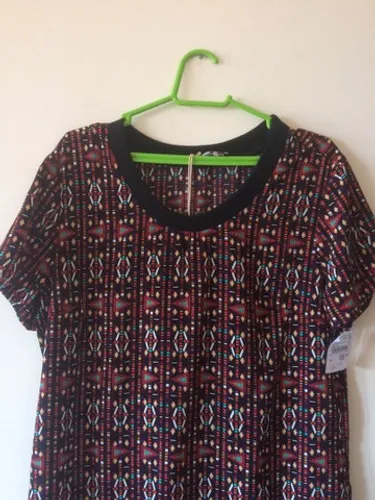 Vestido Curto estampado (com etiqueta)