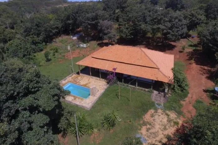 Lindo sitio com área de 10.000 m², Jaboticatubas (Temos varias opções).