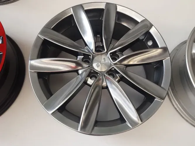Roda aro 16 Volkswagen Polo Hiper Prata 5x100 jogo