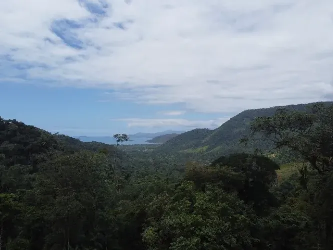 Terreno em Paraty (Barra Grande) - 18.664m² com nascente e vista para o mar.