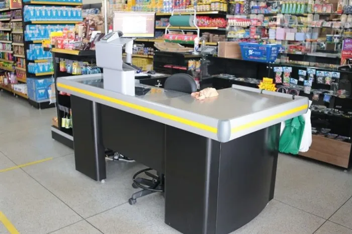 Checkout - Caixa Preto 2m / 1,5m