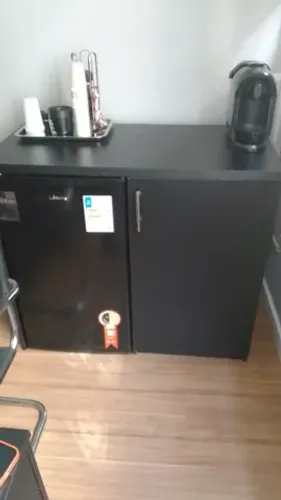 buffet aparador para frigobar com duas portas preto 