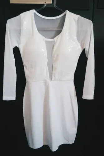 Vestido Festa Branco Tulê e Paetê Novo