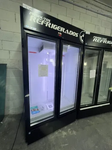 Auto serviço geladeira duas portas Fortsul (Frios e laticínios)