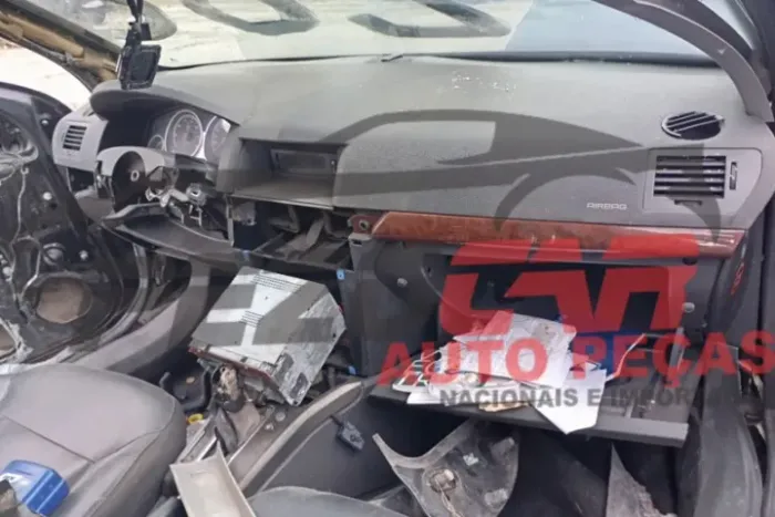 TEMOS PEÇAS PARA ESSA SUCATA! GM VECTRA 2.4 16V 2006