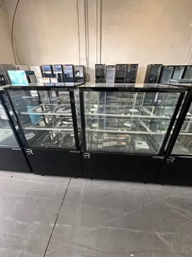 Vitrines confeitaria quente 75cm resfriada 1M premium refrimate 