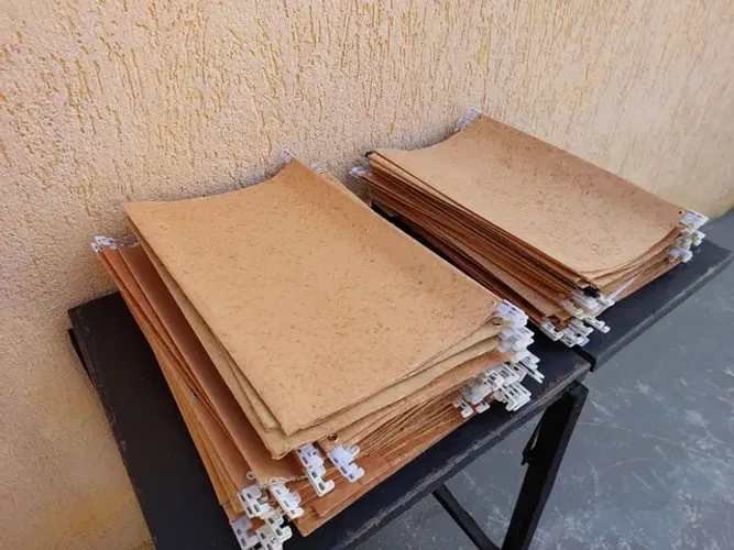 Pastas suspensas