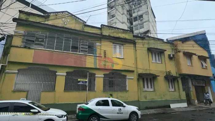 Casa Comercial no Centro
