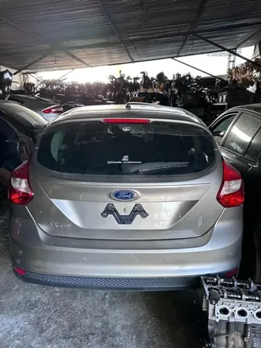 Ford focus 1.6 sigma automático 2013 sucata pra retirada de peças