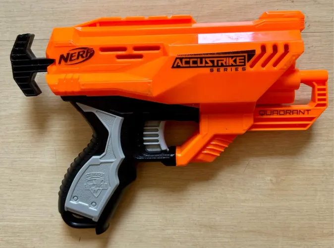 NERF Accustrike Quadrant