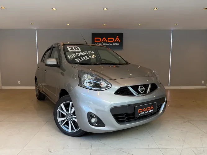 Nissan March SL 1.6 Automático 38.000km