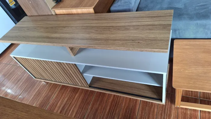 Rack para TV com rodinha