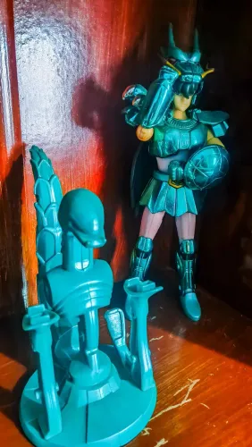Boneco Shiryu de Dragão - Linha Deluxe Knights of the Zodiac (Os Cavaleiros do Zodíaco)