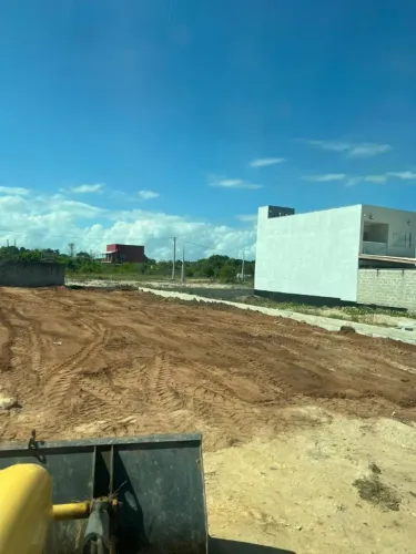 Vendo meio lote 6x30 em Pontal do Ipiranga