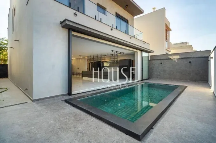Casa à venda em Sorocaba, com 300m² | Condomínio de alto padrão Chácara Ondina | CA4438