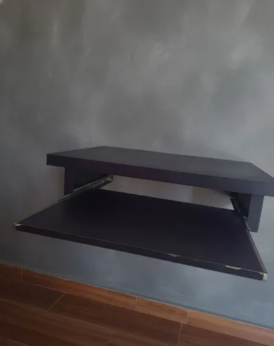 Mesa Suspensa Para Computadores e Notebooks MDF 33mm