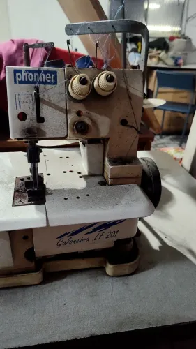 Máquina de costura semi industrial galoneira