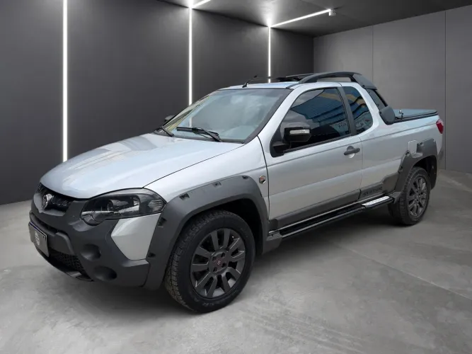 Fiat Strada Adv.1.8 16V Locker Dual. Flex CE 2016