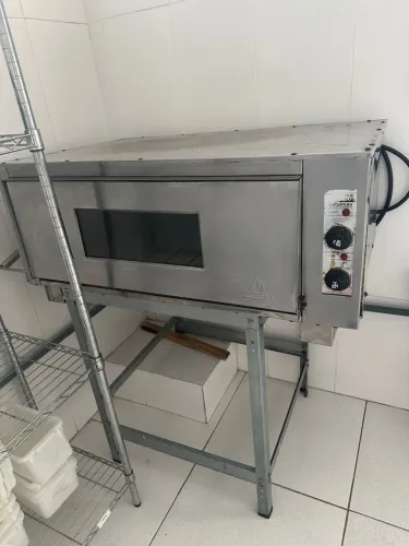 FORNO GUILHOTINA ELÉTRICO METALMAQ SERIE 80 C/ PEDRA REFRATÁRIA E CAVELETE