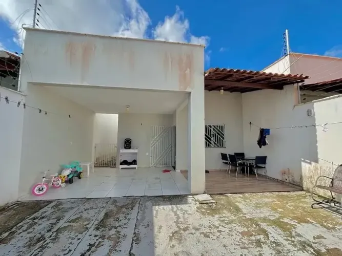R/ CASA NO PLANALTO PINGÃO