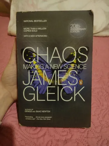 Livro raro Chaos James Gleick 20th Anniversary Inglês