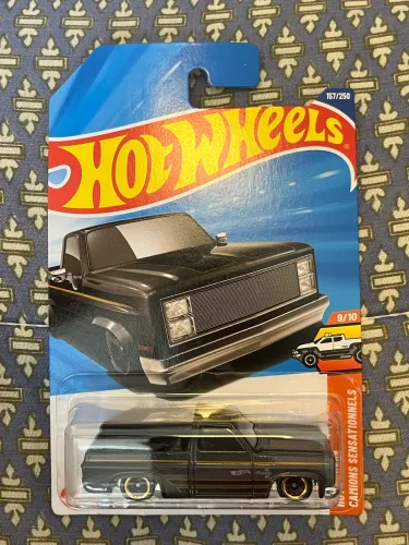 Hot Wheels '83 Chevy Silverado