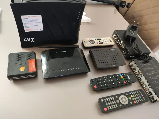 Kit de internet completo com roteador, modem e acessórios