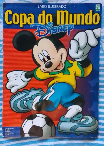 Álbum de figurinha ilustrado copa do mundo Disney
