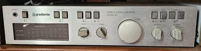 Amplificador Gradiente Super A Stereo Model 166