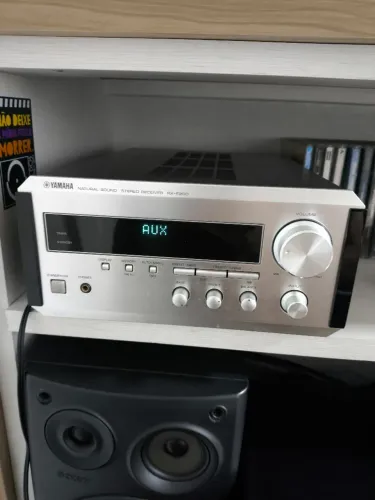 Receiver Yamaha RX-E200 - Som de Qualidade