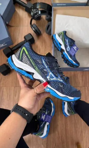 Tênis Mizuno Wave Nirvana 9 -