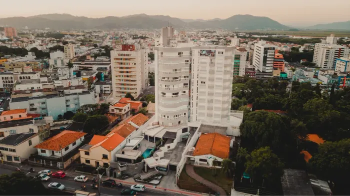 Apartamento alto padrão - centro tubarão