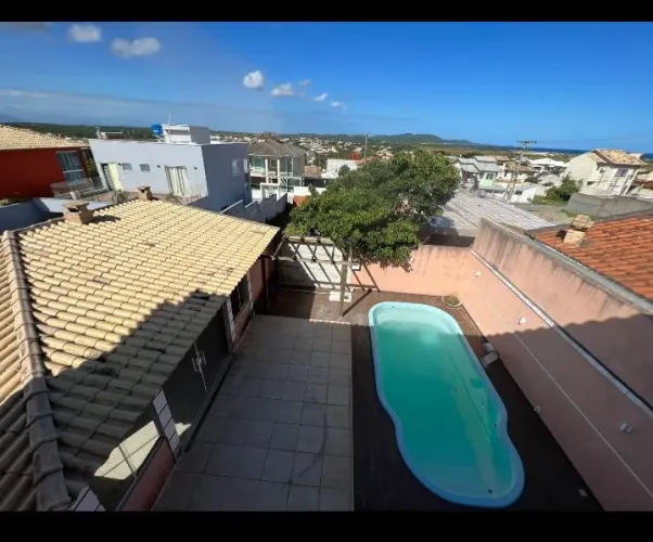Peró  com piscina e Churrasqueira. 