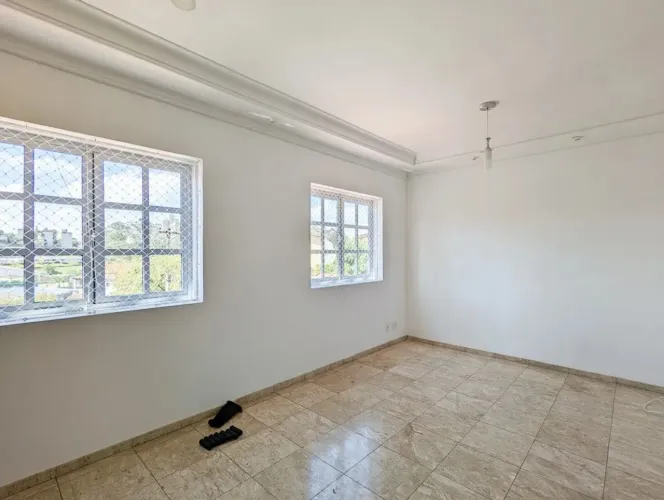 Casa em condomínio para venda e locação em SBC