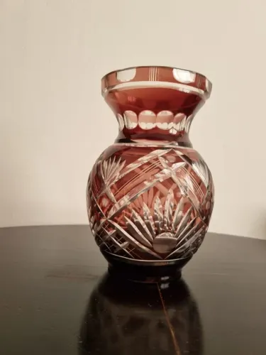 Vaso de cristal na cor Rubi