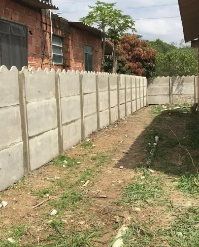Muro Pré-Moldado de Concreto