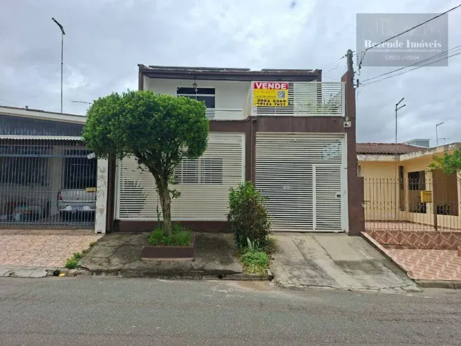 Sobrado com 4 dormitórios à venda, 165 m² por R$ 790.000,00 - Cidade Industrial - Curitiba
